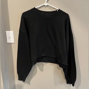 Women’s Wild Fable Cropped Sweatshirt